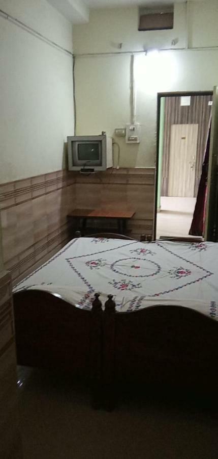 Harkishan Lodge Sambalpur Extérieur photo